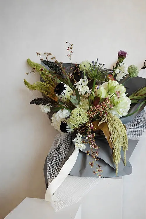 【FLORISTおまかせ】季節の花束 XXL