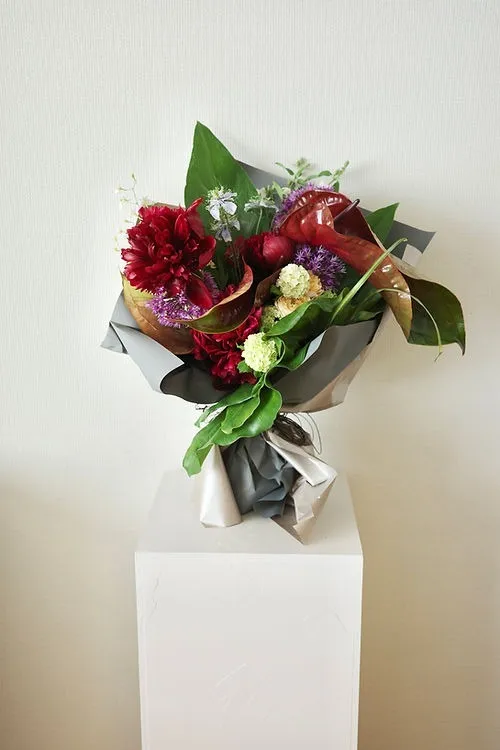 【FLORISTおまかせ】季節の花束 XXL