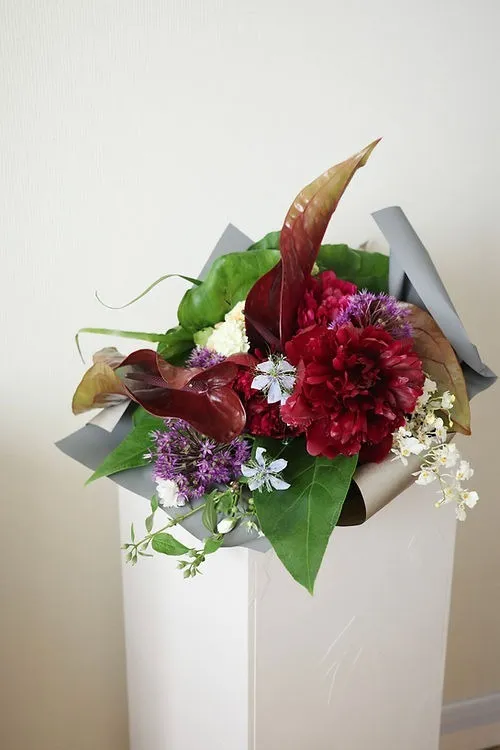 【FLORISTおまかせ】季節の花束 XXL